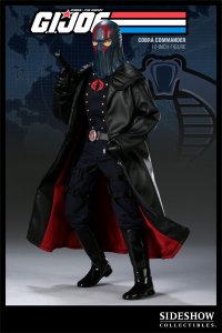 commander01 Click to visit Sideshow Collectibles!