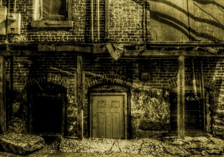 alleydoor