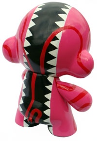 The back of the Munny. Click to take a closer look at his butt.